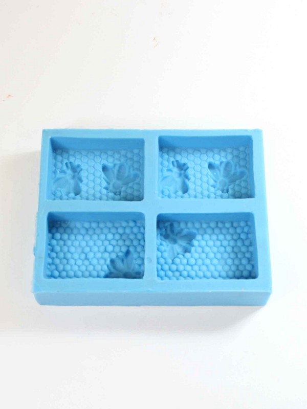 SILICONE MOULD 4 - 2x honeycomb bee rectangle, 2x honeycomb two bees