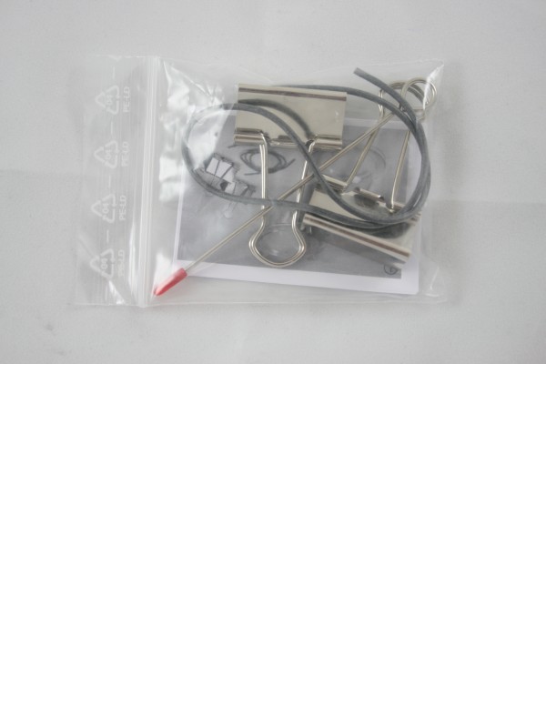 EQUIPMENT - 2 clips, needle, rubber band