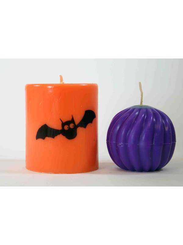 Candles made from paraffin wax, colored with CERA LUX wax colors